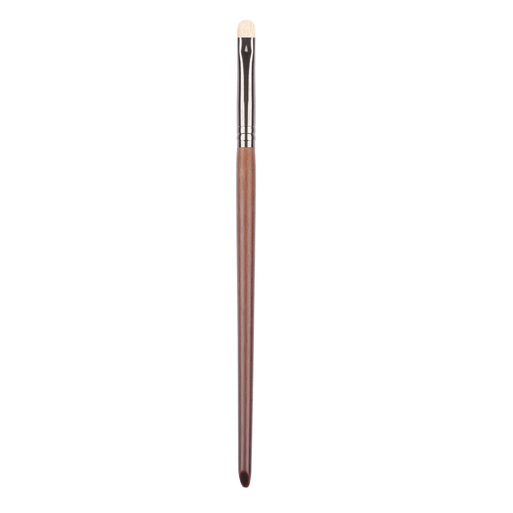 Eyeshadow Brush – Goat Hair Crease & Blending Tool (1pc)
