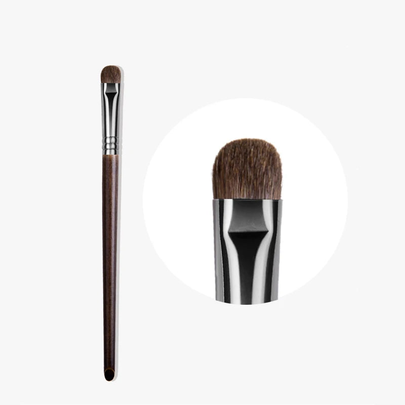 Eyeshadow Brush – Goat Hair Crease & Blending Tool (1pc)