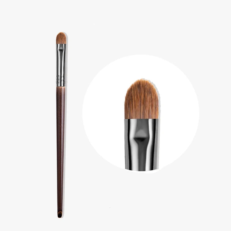 Eyeshadow Brush – Goat Hair Crease & Blending Tool (1pc)