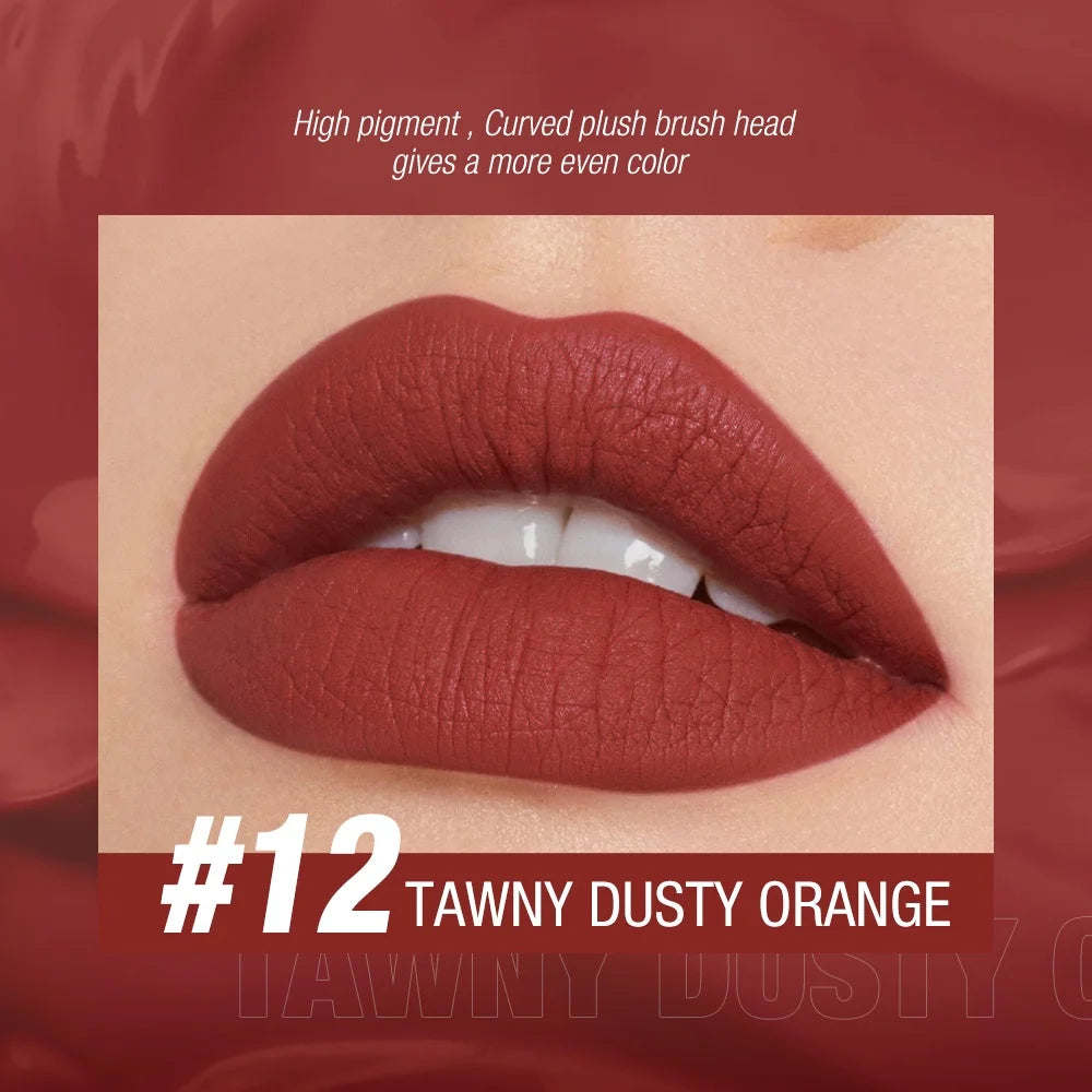O.TWO.O Liquid Lipstick / lip gloss