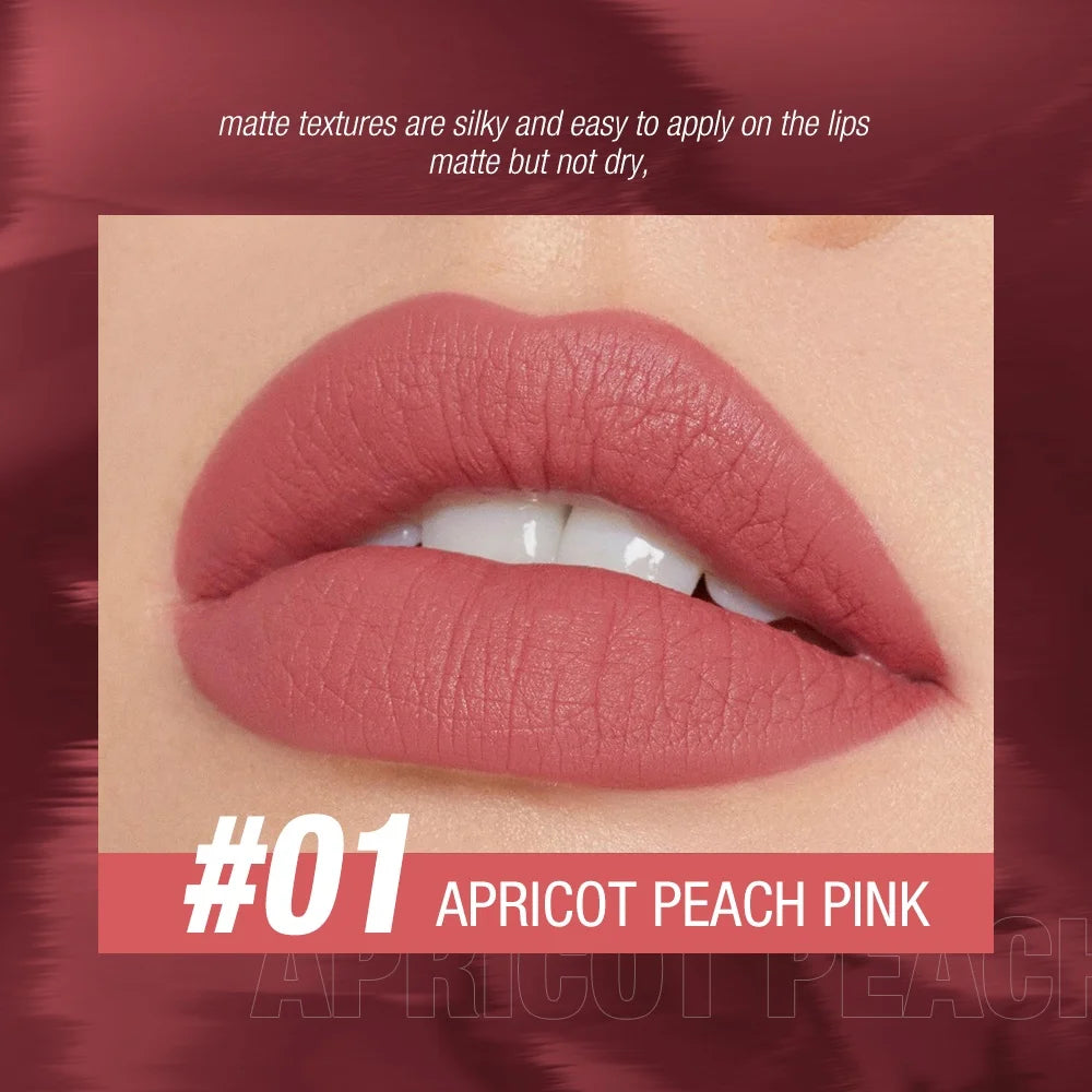 O.TWO.O Liquid Lipstick / lip gloss