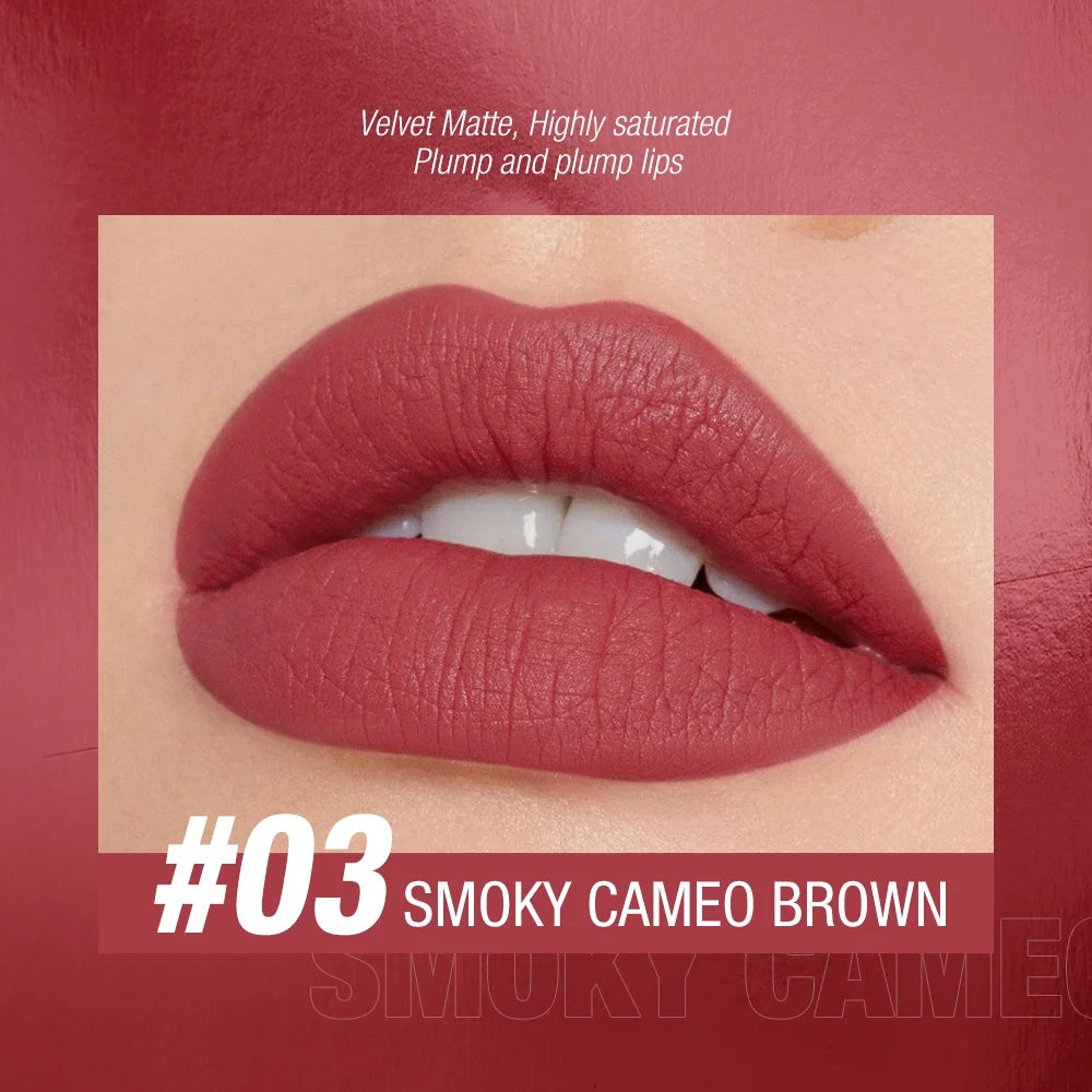 O.TWO.O Liquid Lipstick / lip gloss