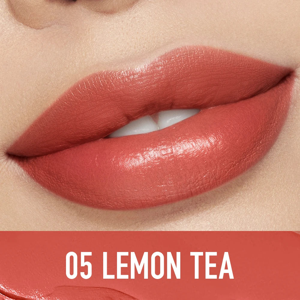 O.TWO.O Matte Lipstick