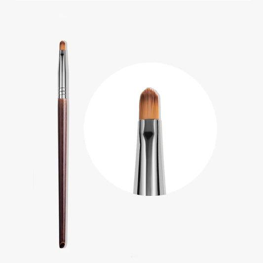 Lip Brush – Professional Lipstick & Concealer Tool