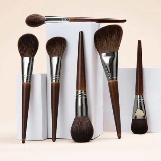 Tapered Highlighter Brush – Face Brush for Blush, Powder & Setting