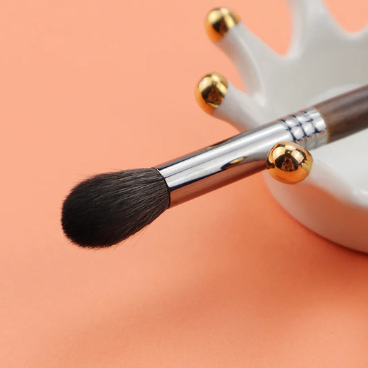 Large Precision Highlight Brush – Goat Hair Shadow & Base Tool (1pc)