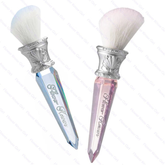 Shell Pearl Makeup Brush