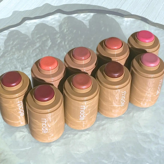 Piggy Sleepy Girl Pocket Blush – Powder Blush & Lip Gloss (Freckle-Inspired Shades)